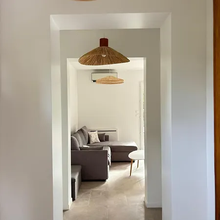 VILLA VALADOU - ST RAPHAËL - 3 Chambres - Jardin Appartement Saint-Raphaël